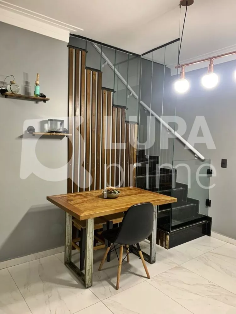 Casa à venda com 3 quartos, 123m² - Foto 4