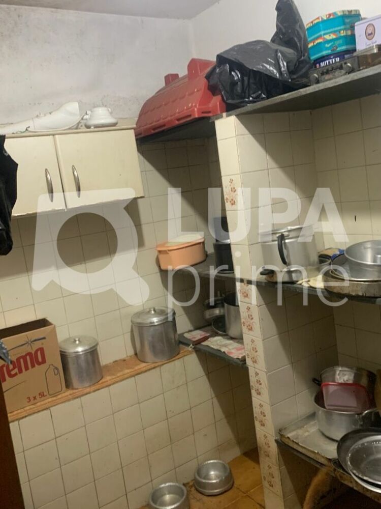 Casa, 3 quartos, 260 m² - Foto 4