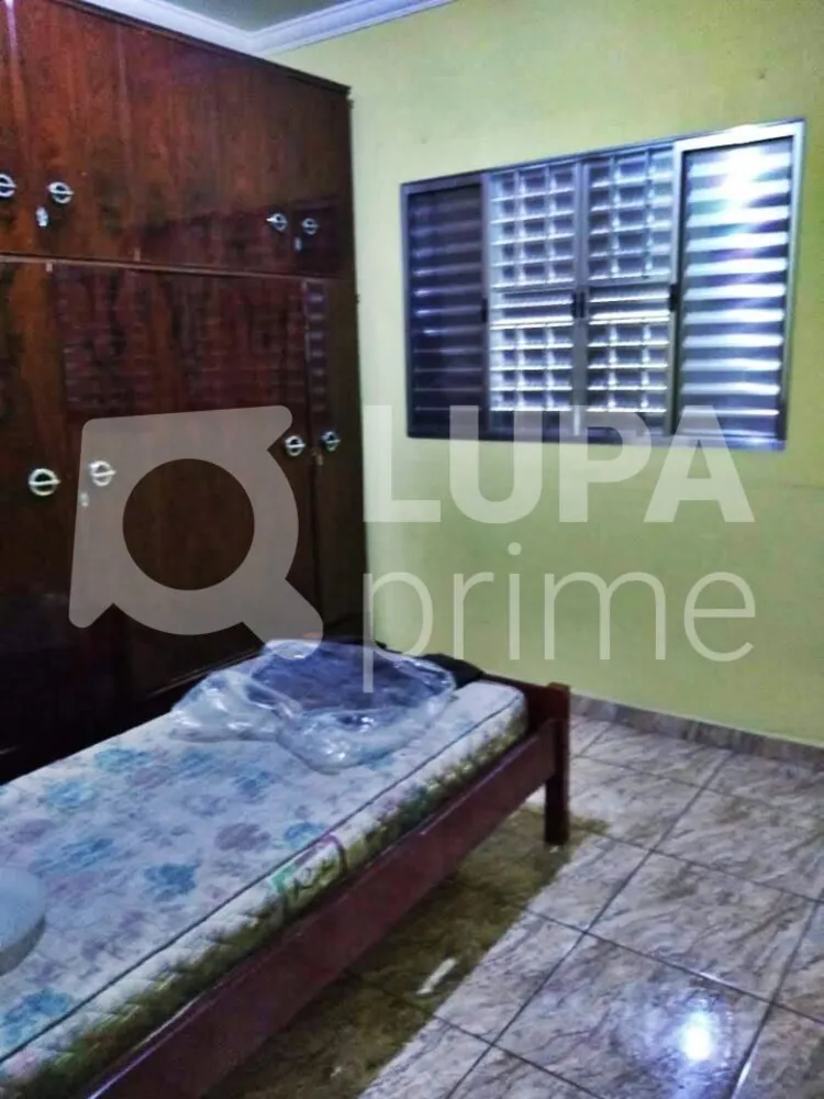 Casa, 3 quartos, 257 m² - Foto 1
