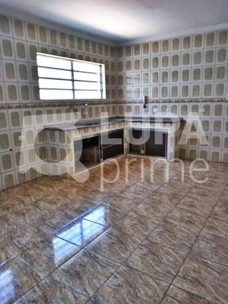 Casa, 3 quartos, 257 m² - Foto 14