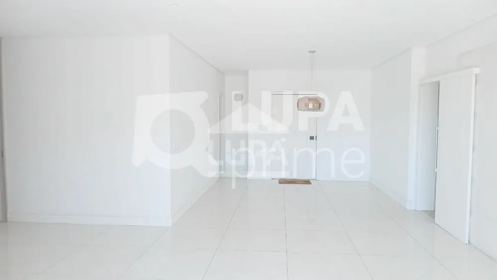 Apartamento, 3 quartos, 270 m² - Foto 4