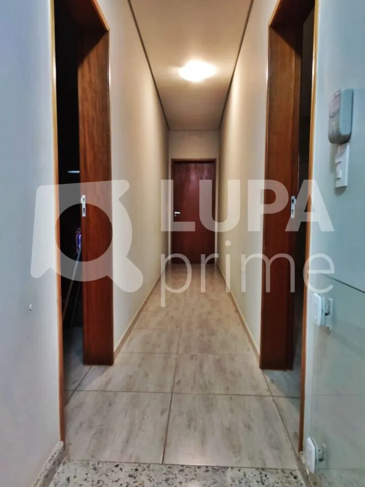 Chácara, 4 quartos, 2131 m² - Foto 4