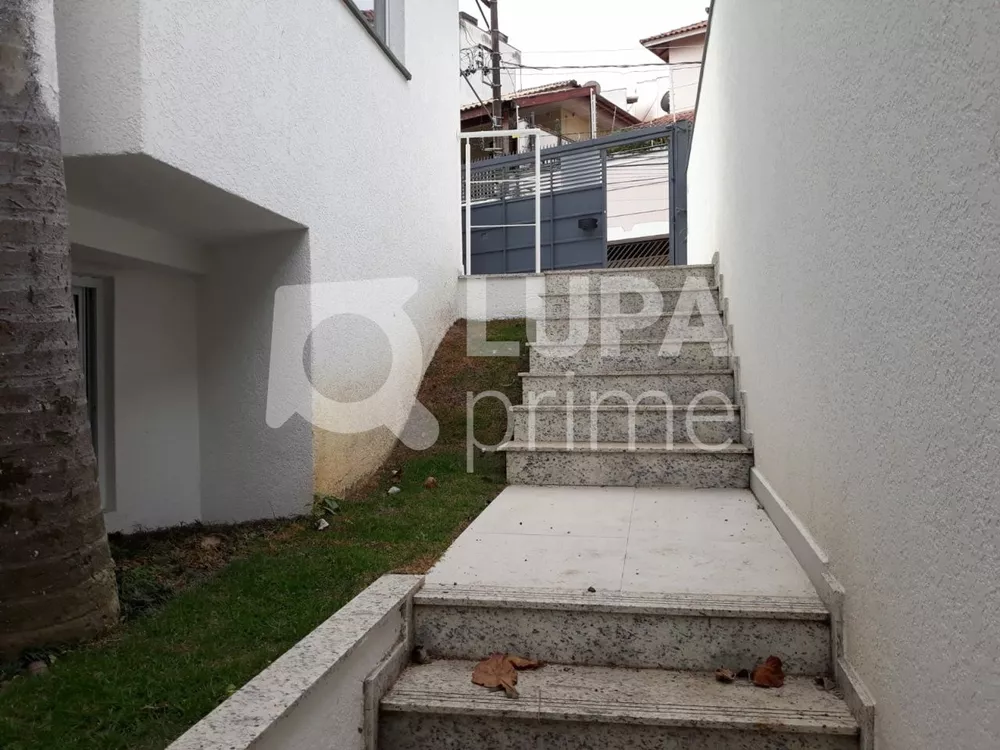 Casa à venda com 2 quartos, 68m² - Foto 4