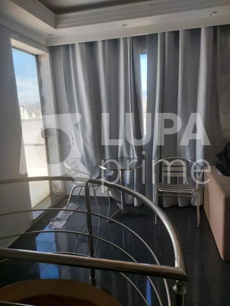 Apartamento à venda com 2 quartos, 112m² - Foto 2