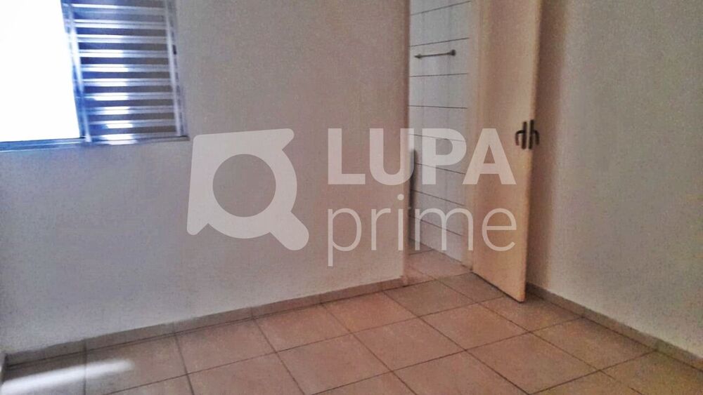 Casa para alugar com 1 quarto, 35m² - Foto 1
