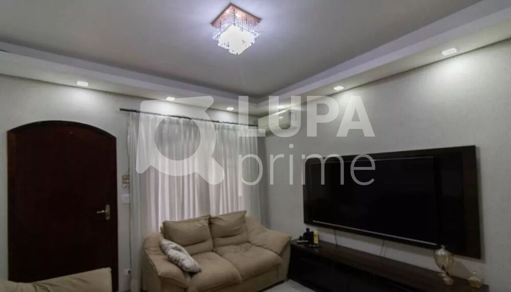 Casa à venda com 2 quartos, 68m² - Foto 2