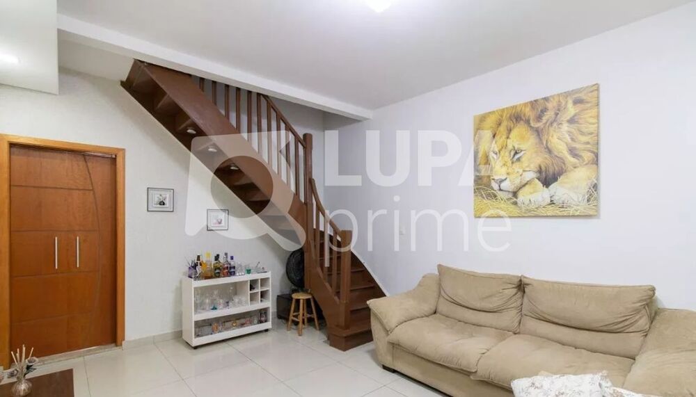 Casa à venda com 2 quartos, 68m² - Foto 4