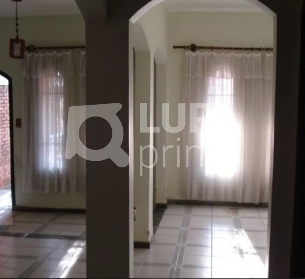 Casa, 3 quartos, 250 m² - Foto 11