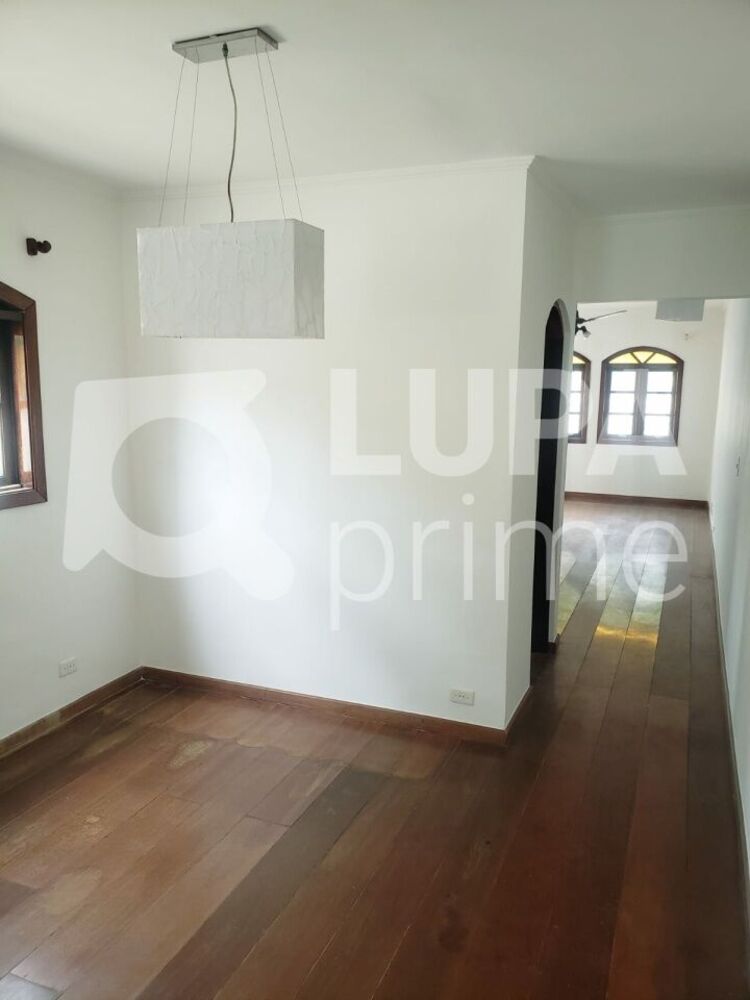 Casa à venda com 4 quartos, 290m² - Foto 27