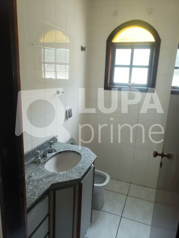 Casa à venda com 4 quartos, 290m² - Foto 28