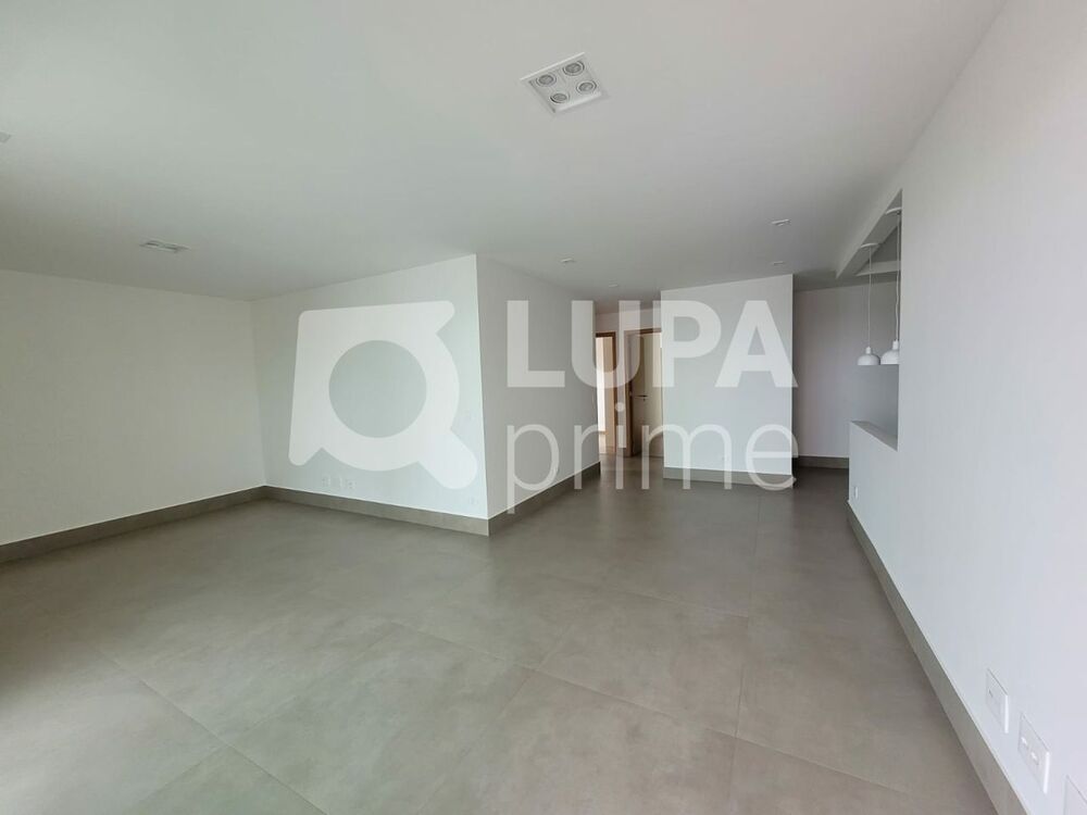Apartamento, 3 quartos, 120 m² - Foto 1