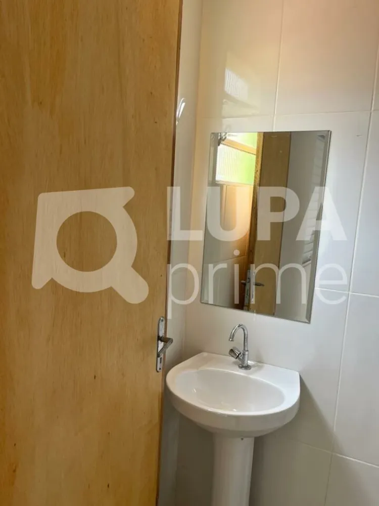 Apartamento, 1 quarto, 27 m² - Foto 2