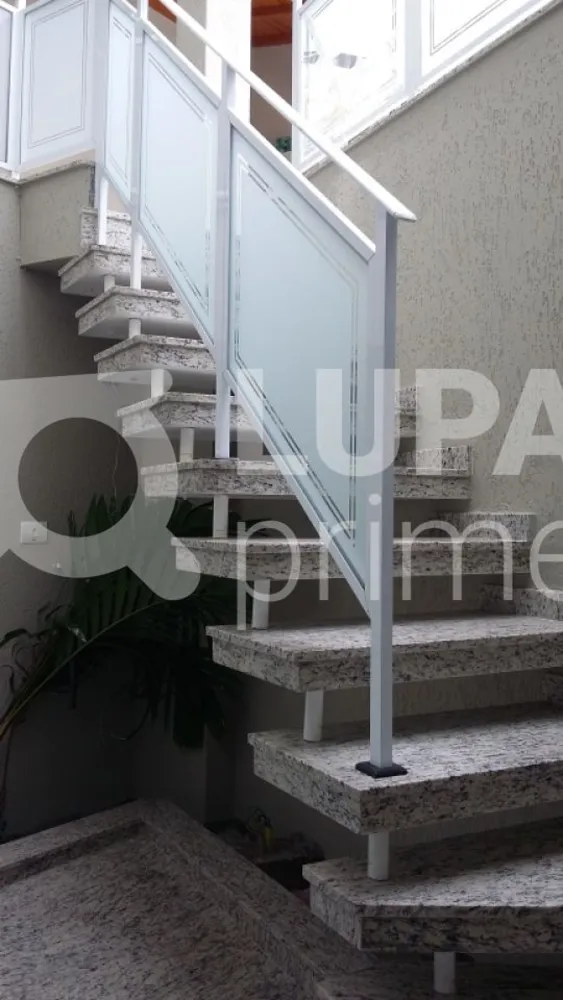 Casa, 3 quartos, 206 m² - Foto 1