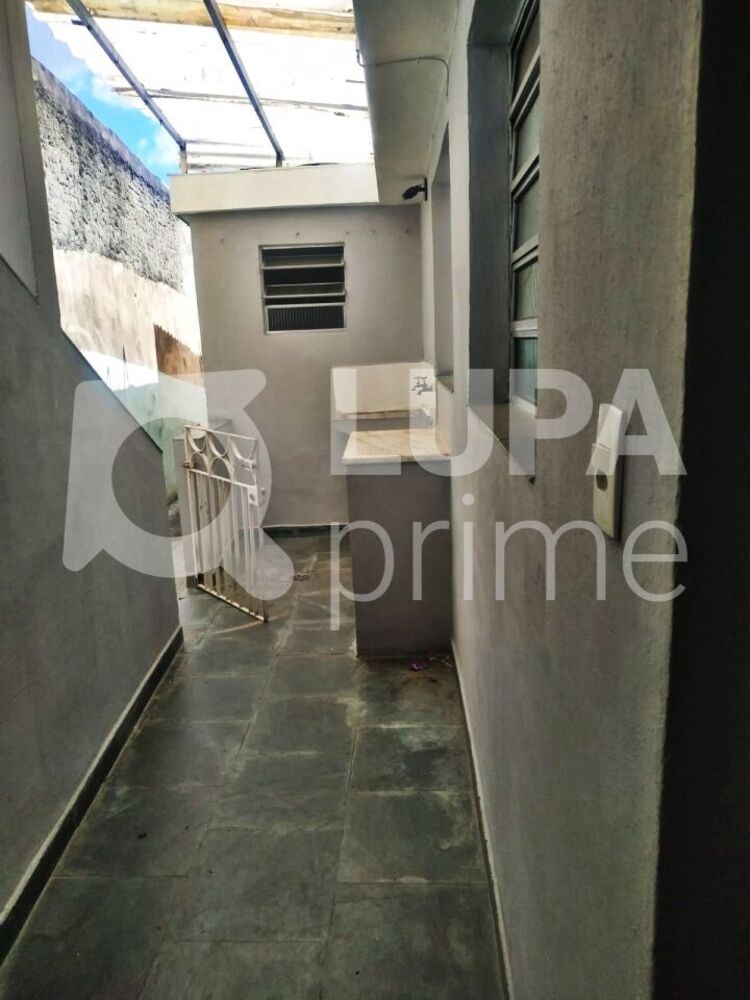 Casa para alugar com 1 quarto, 40m² - Foto 4