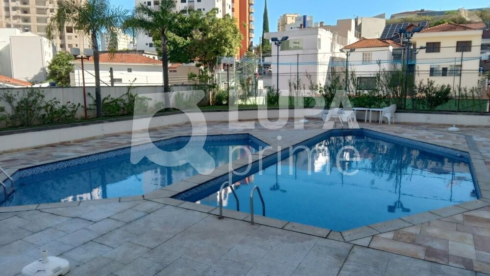 Apartamento à venda com 4 quartos, 159m² - Foto 1