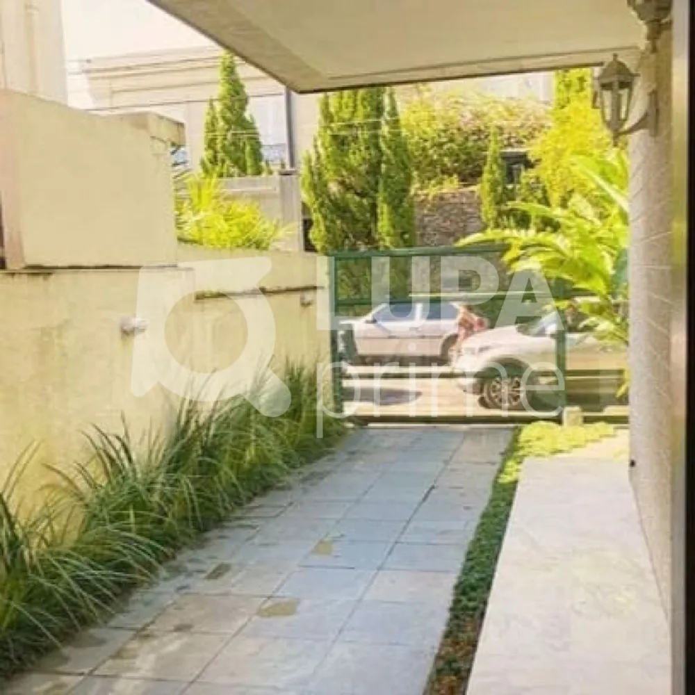 Casa, 3 quartos, 360 m² - Foto 1