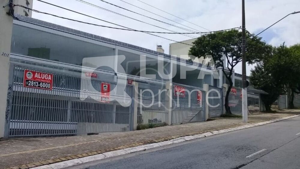 Loja-Salão, 2200 m² - Foto 1