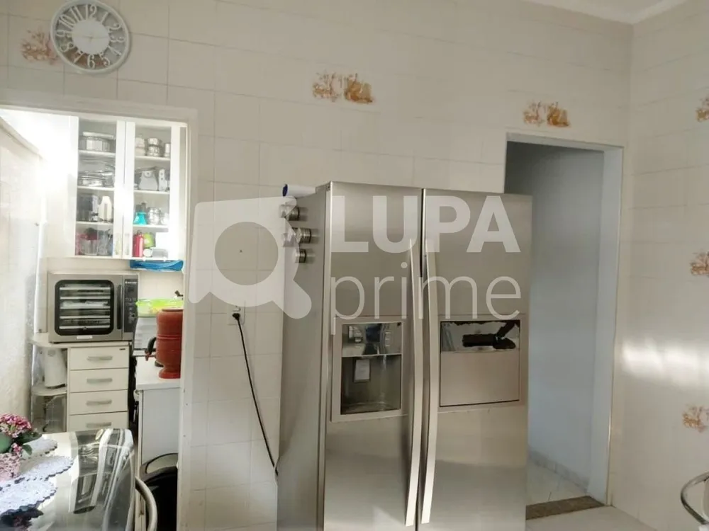 Casa, 3 quartos, 200 m² - Foto 1