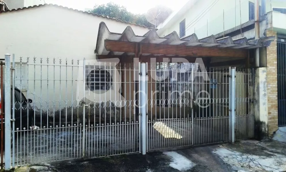 Casa à venda com 2 quartos, 300m² - Foto 2