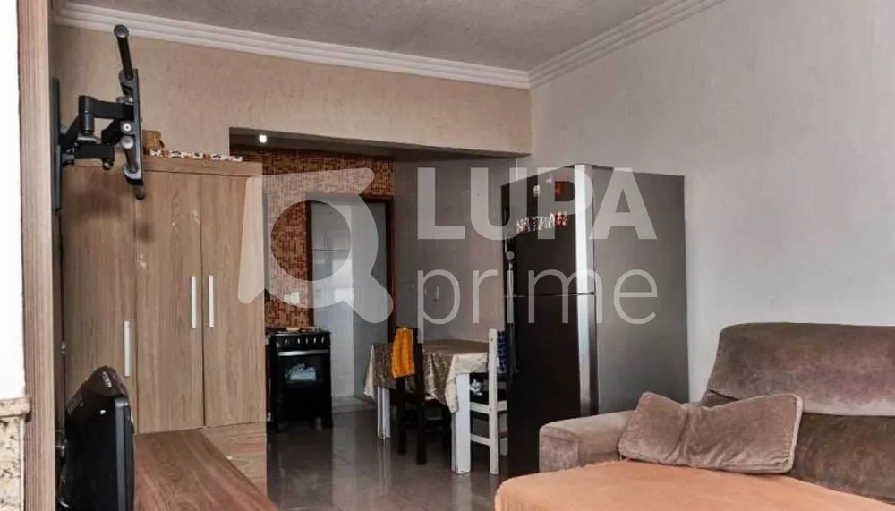 Casa à venda com 3 quartos, 92m² - Foto 1