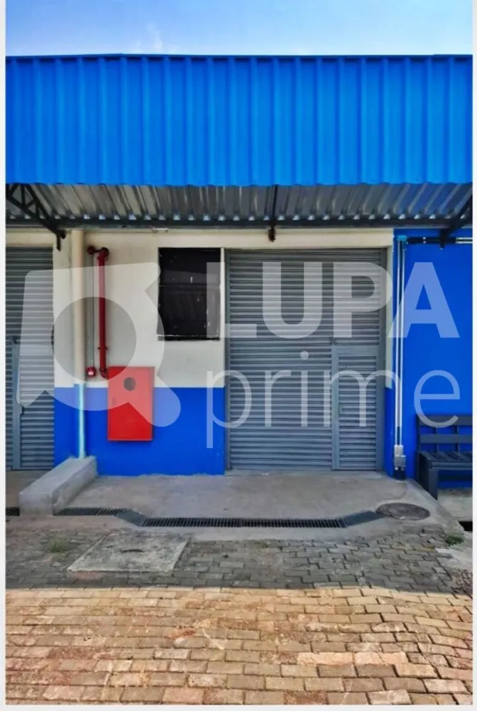 Depósito-Galpão, 135 m² - Foto 1