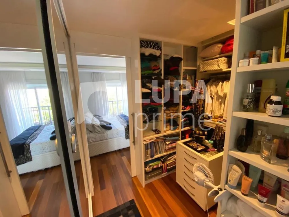 Apartamento, 4 quartos, 220 m² - Foto 2