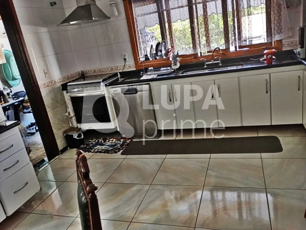 Casa, 4 quartos, 256 m² - Foto 4