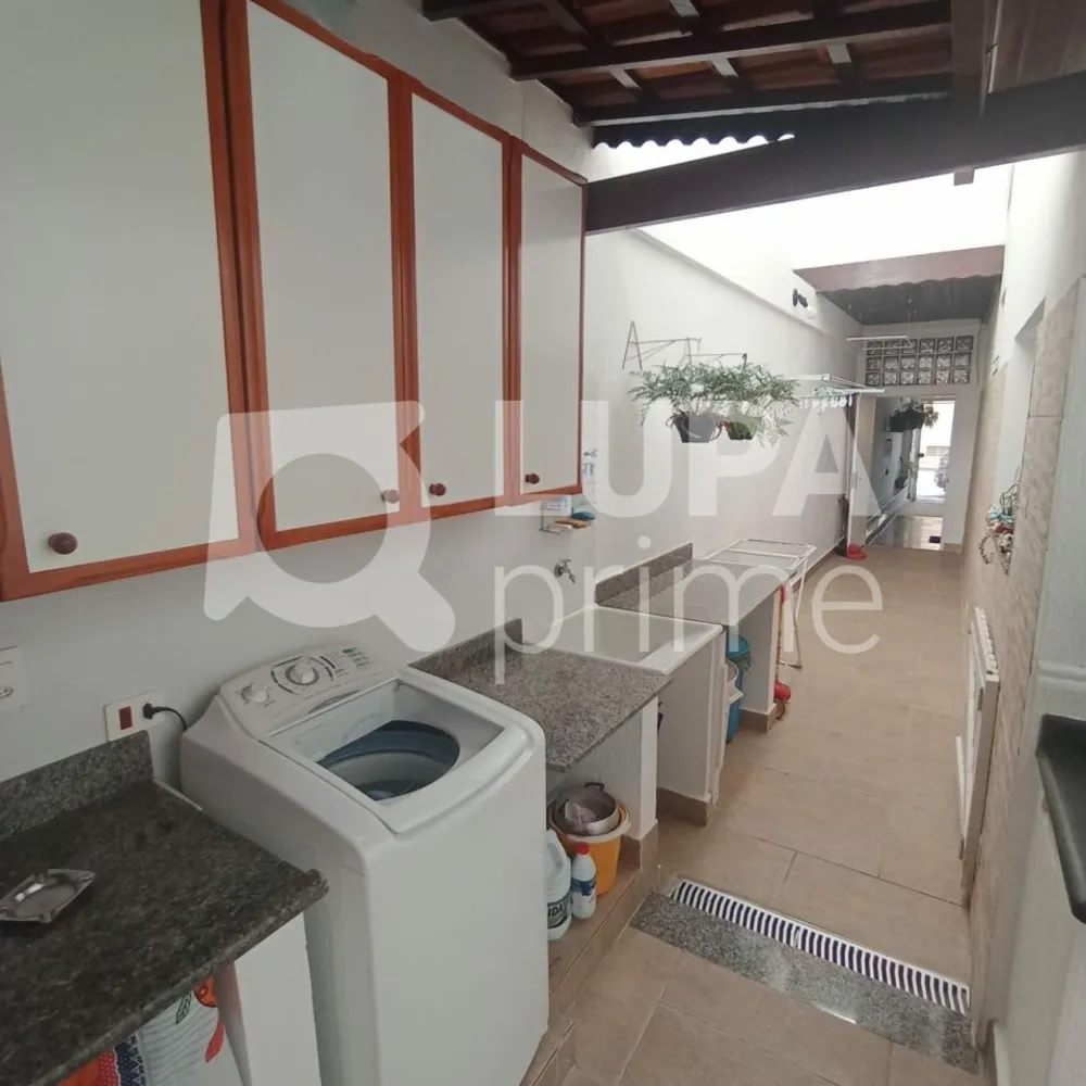 Casa, 5 quartos, 240 m² - Foto 8