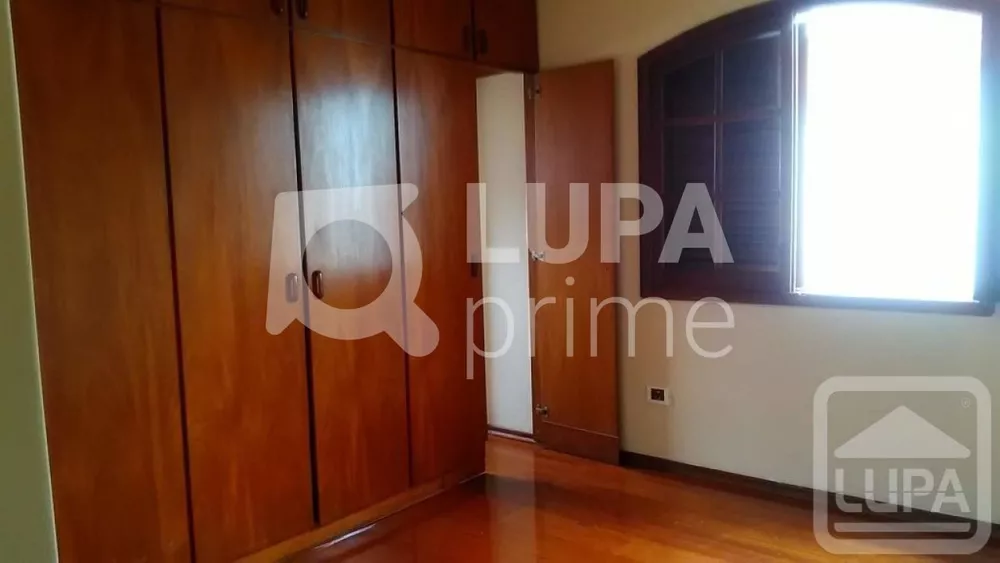 Casa à venda com 4 quartos, 620m² - Foto 6