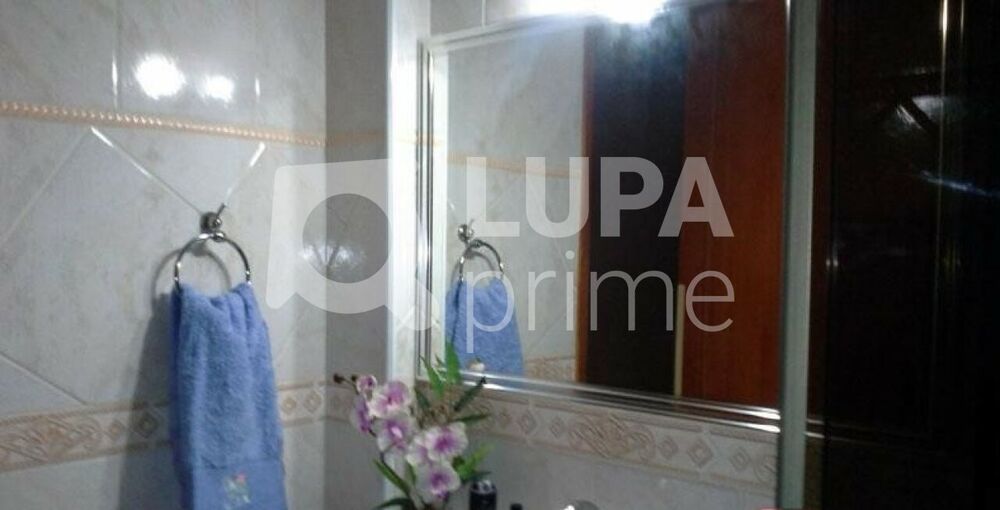Apartamento à venda com 2 quartos, 80m² - Foto 3