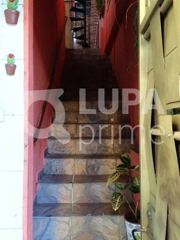 Casa, 11 quartos, 195 m² - Foto 1