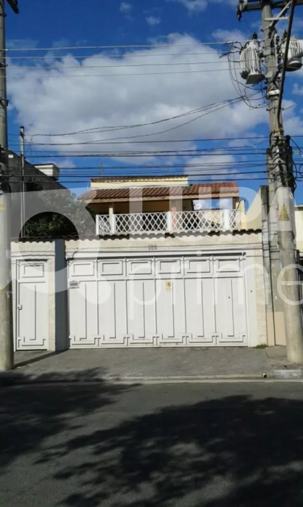 Casa à venda com 2 quartos, 100m² - Foto 1