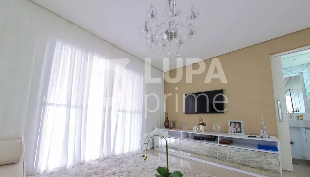 Casa à venda com 6 quartos, 166m² - Foto 6