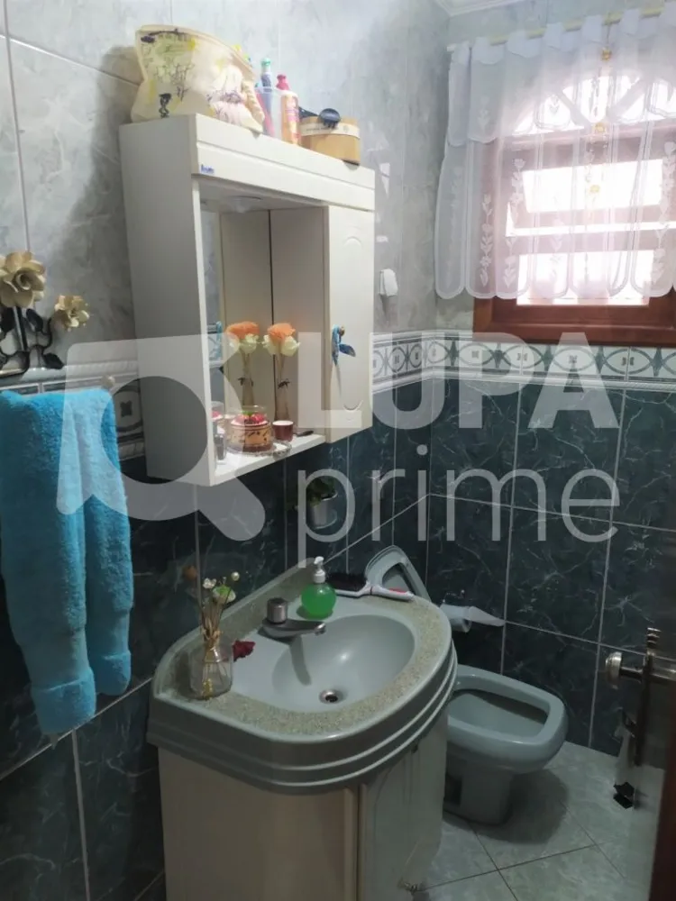 Casa, 3 quartos, 198 m² - Foto 4