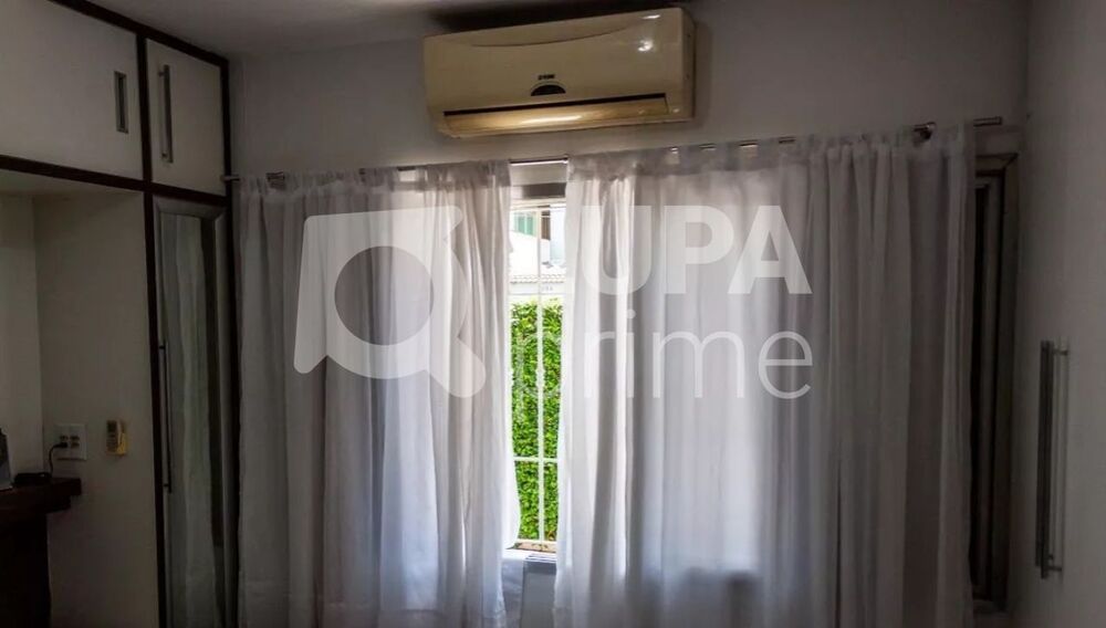 Casa, 4 quartos, 266 m² - Foto 8