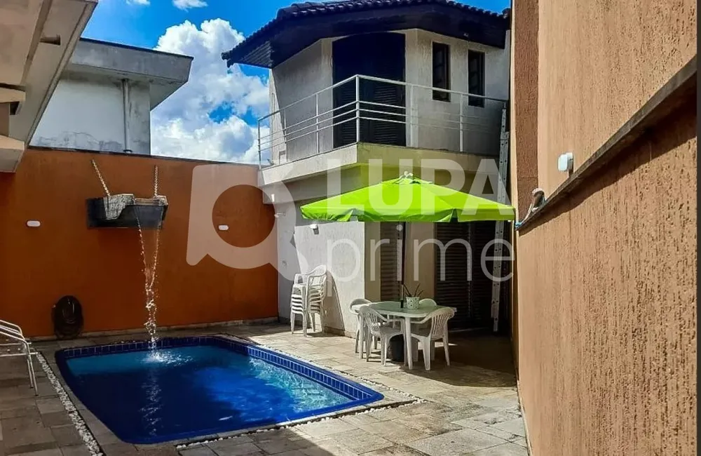 Casa, 4 quartos, 266 m² - Foto 20