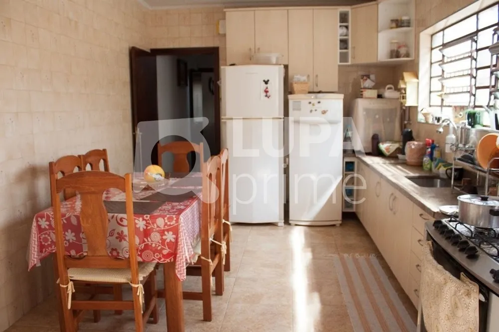 Casa, 3 quartos, 200 m² - Foto 3
