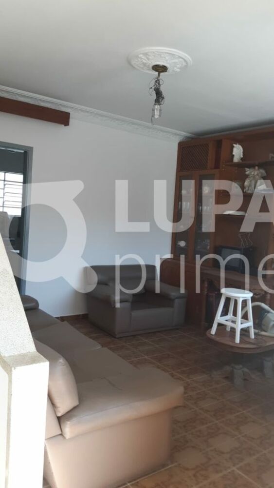 Casa, 3 quartos, 104 m² - Foto 1