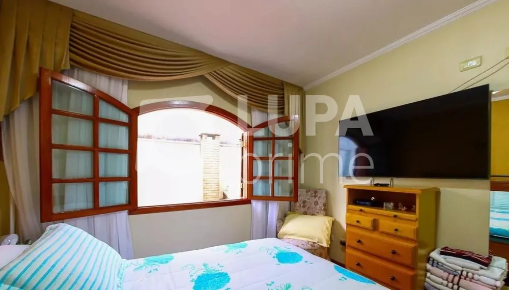 Casa, 3 quartos, 220 m² - Foto 3