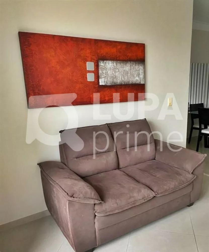 Apartamento à venda com 3 quartos, 78m² - Foto 4