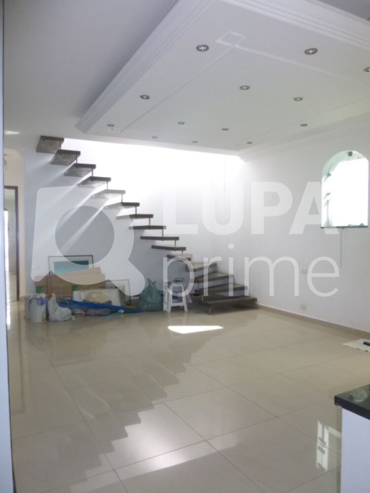 Casa à venda com 3 quartos, 220m² - Foto 5