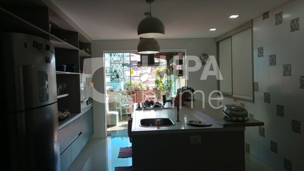 Casa, 4 quartos, 127 m² - Foto 1