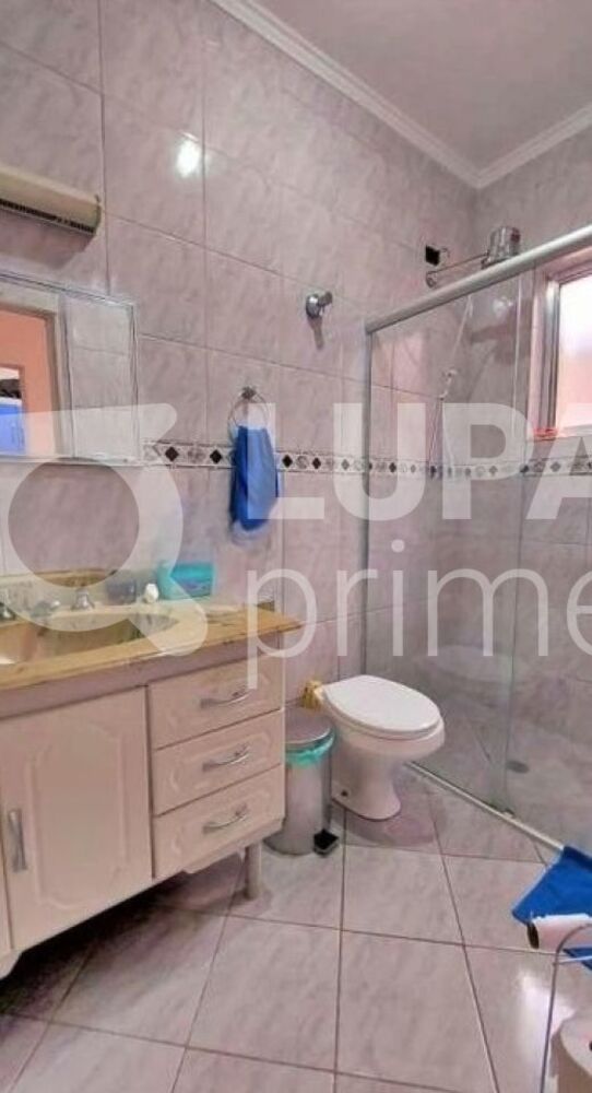 Casa, 5 quartos, 253 m² - Foto 2