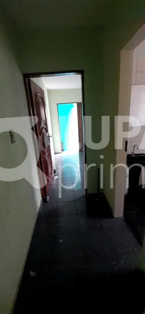 Casa, 2 quartos, 180 m² - Foto 2