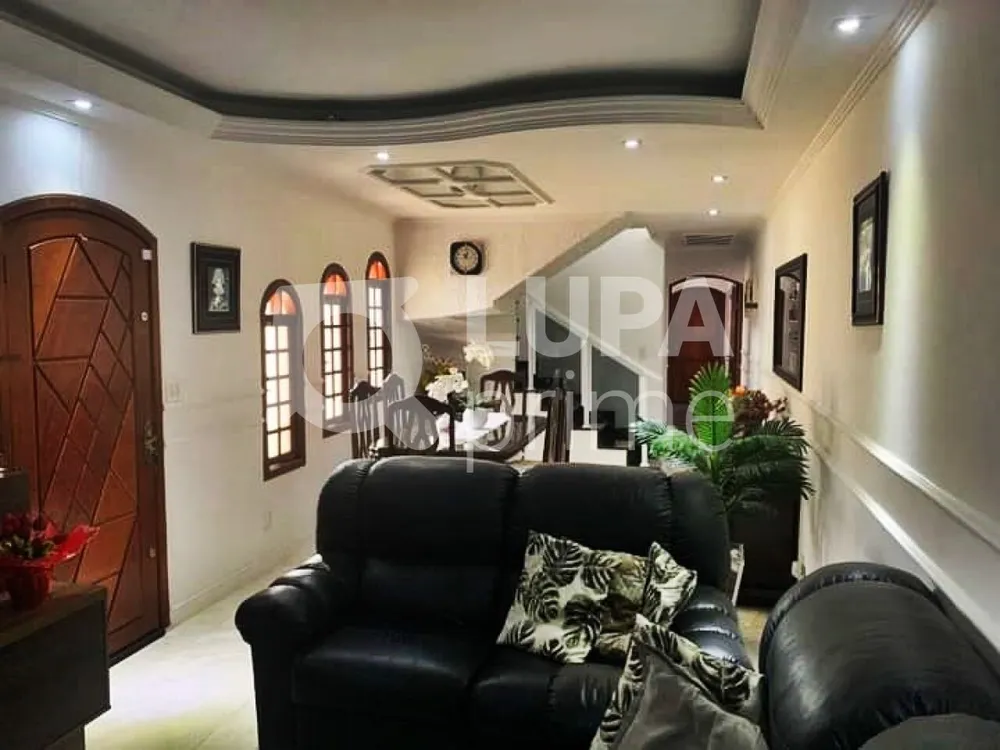 Casa, 3 quartos, 159 m² - Foto 4