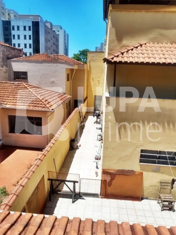 Casa, 4 quartos, 241 m² - Foto 1