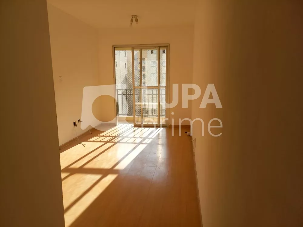 Apartamento à venda com 3 quartos, 75m² - Foto 2