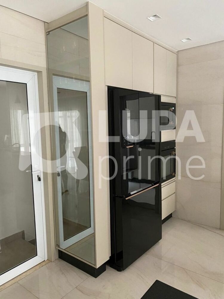 Casa, 3 quartos, 300 m² - Foto 8