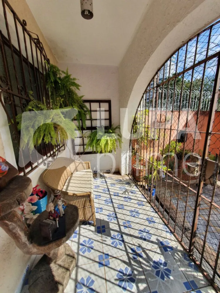 Casa, 4 quartos, 140 m² - Foto 1
