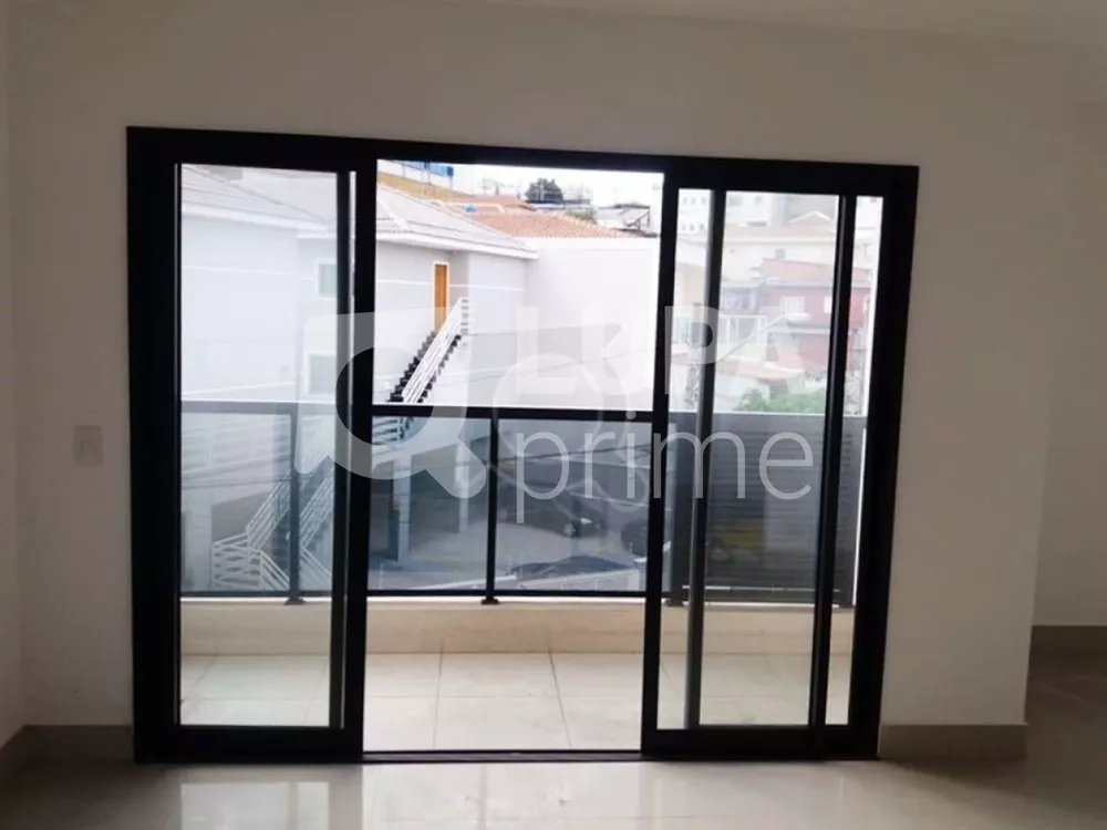 Apartamento à venda com 1 quarto, 42m² - Foto 2